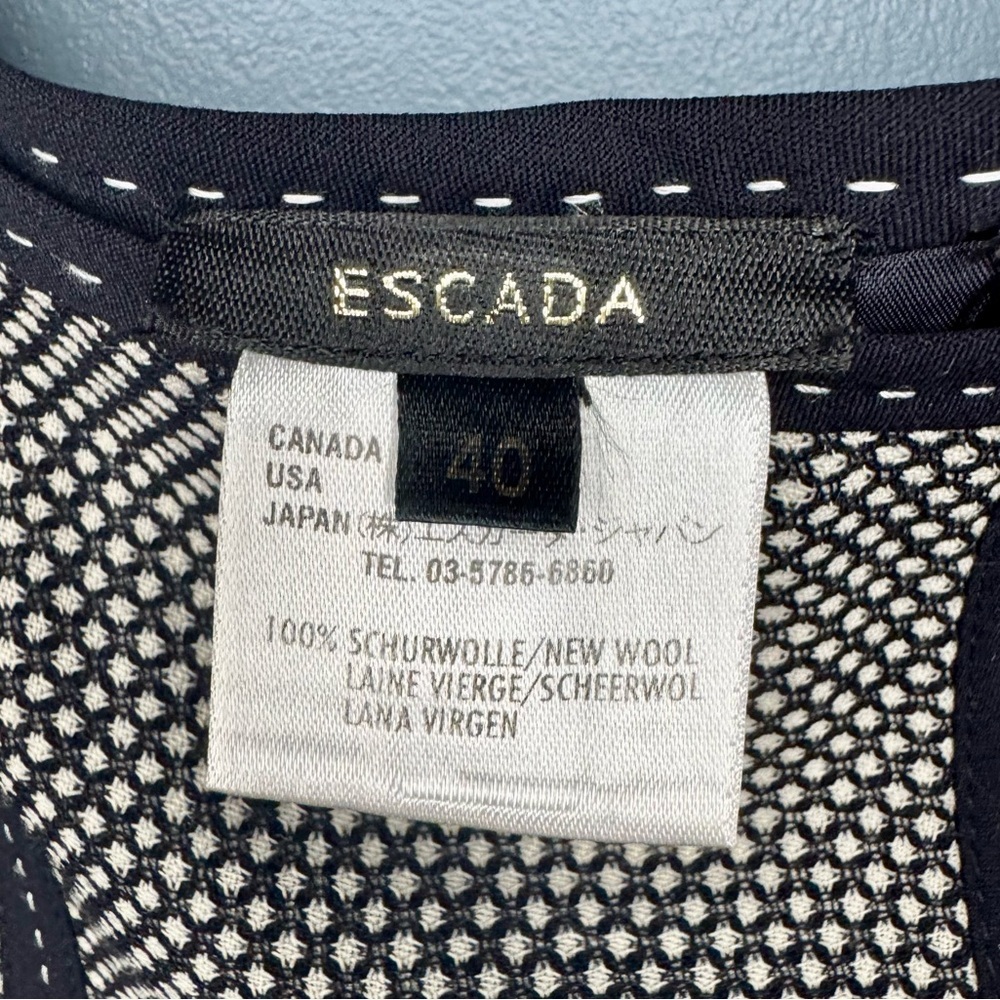 Escada 100% Virgin Wool Textured Designer Skirt | Size 40 - Picture 3 of 5